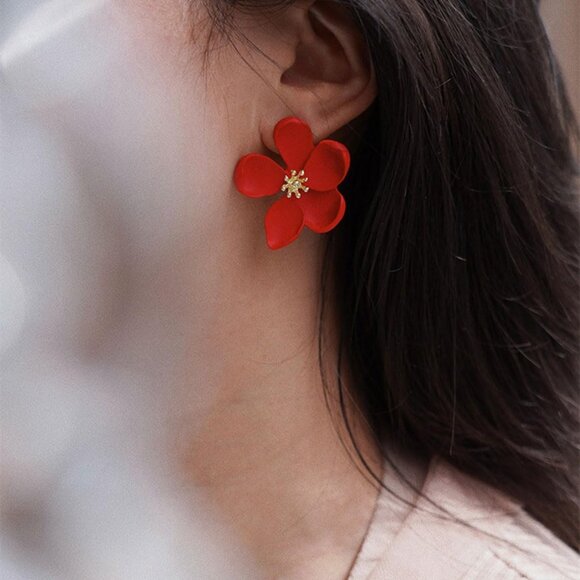 Women's Red Beauty Cute Flower Shape Statement Boho Dainty Stud Earrings - Picture 3 of 7
